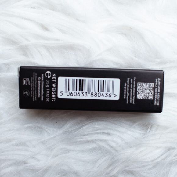 CTZN Cosmetics Code Red ROOI Lipstick Deep Red Lip Color NIB Full Size - Picture 6 of 8